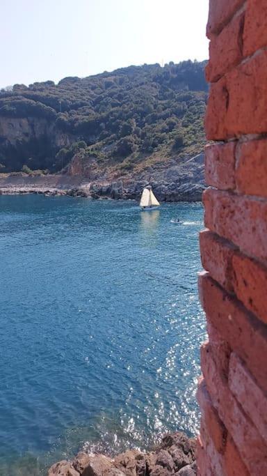 Elegante Appartamento La Spezia Centro 外观 照片