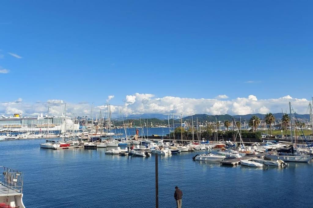 Elegante Appartamento La Spezia Centro 外观 照片