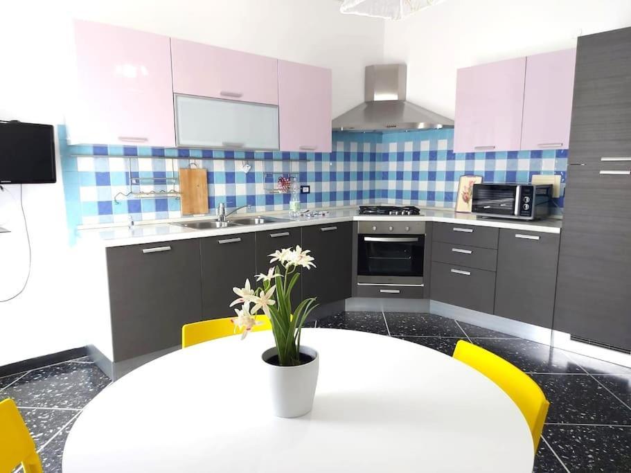 Elegante Appartamento La Spezia Centro 外观 照片